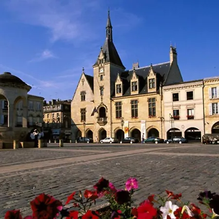 Lejlighed Studio Meuble Au Coeur De Libourne Libourne